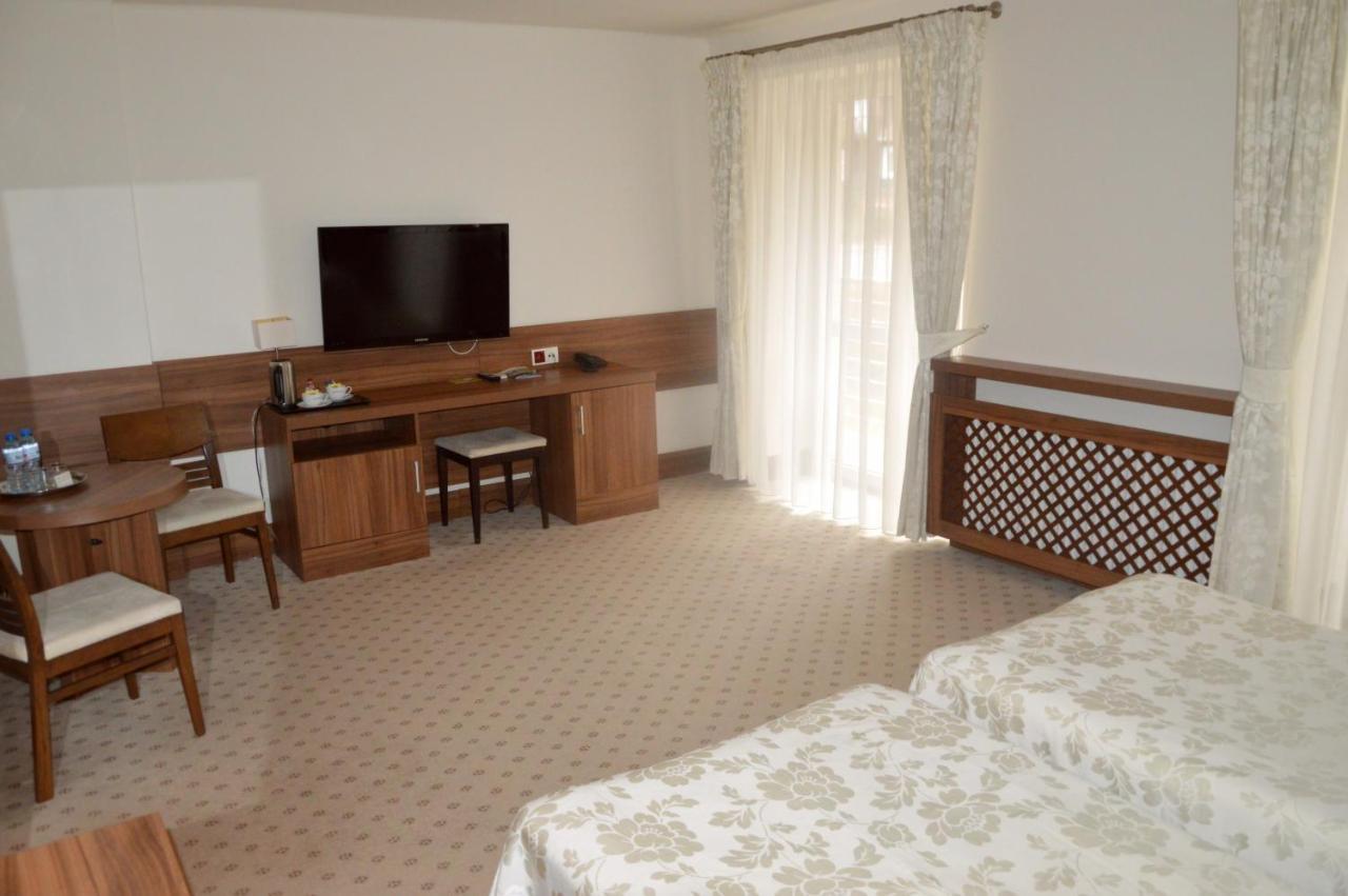 Hotel Termy Palacowe Nałęczów Eksteriør billede